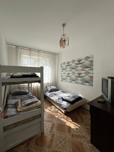 4 комн., КПД, Центр - район пл. Орджоникидзе 5