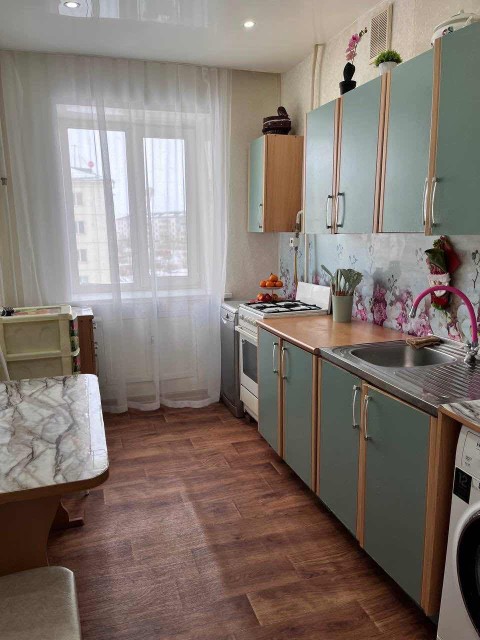 2 комн., 54 м², Блочный, Жатай 10