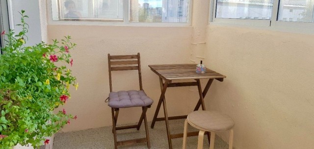 1 комн., 41 м², Монолитно-каркасный, Площадь Победы 4