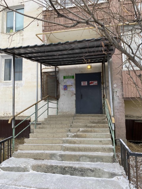 3 комн., 73 м², Блочный, Рабочий городок, Водоканал 18