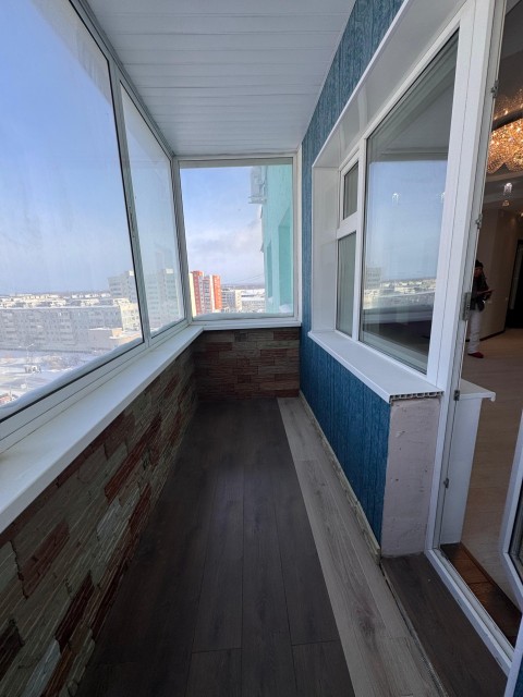 3 комн., 102 м², Блочный, Крытый рынок 7