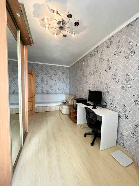 3 комн., Инд. планировка, Старый город 3