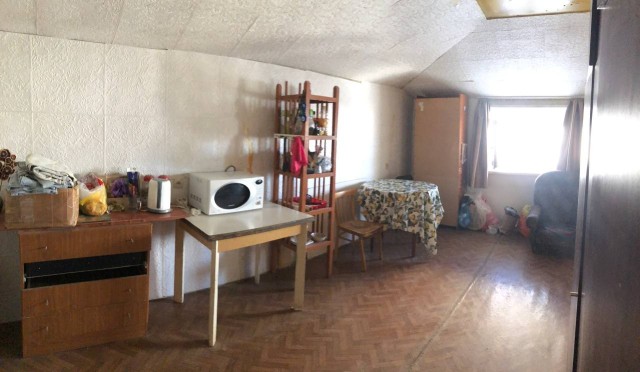 Больше 4 комн., 135 м², Блочный, Центр - район пл. Дружбы 9