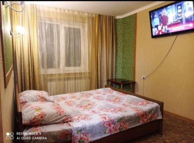 4 комн., КПД, Центр - район пл. Орджоникидзе 4