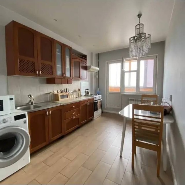 2 комн., Монолитно-каркасный, 203 мкрн. 7