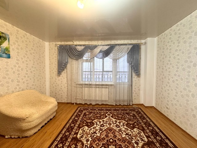 2 комн., 82 м², Блочный, Залог 3