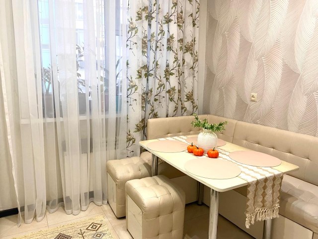 2 комн., 57 м², Блочный, Крытый рынок 7