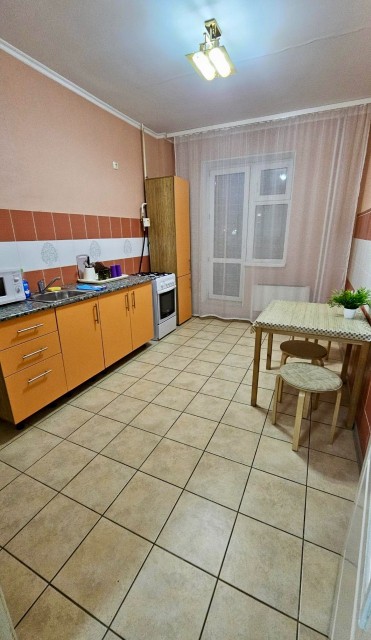 1 комн., 41 м², Монолитно-каркасный, Площадь Победы 2