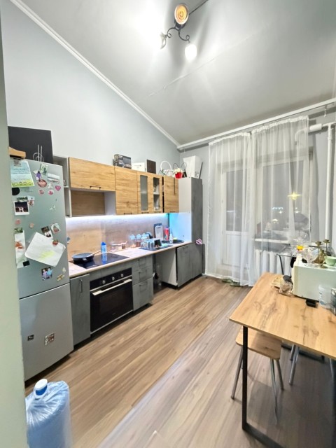 1 комн., Блочный, 16 квартал