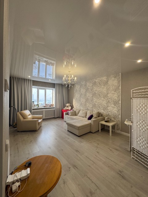 3 комн., Блочный, Сайсары