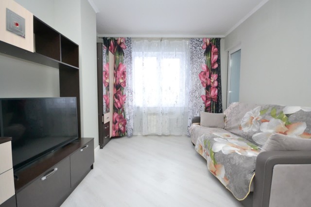 1 комн., 33 м², Монолитно-каркасный, Гимеин 5