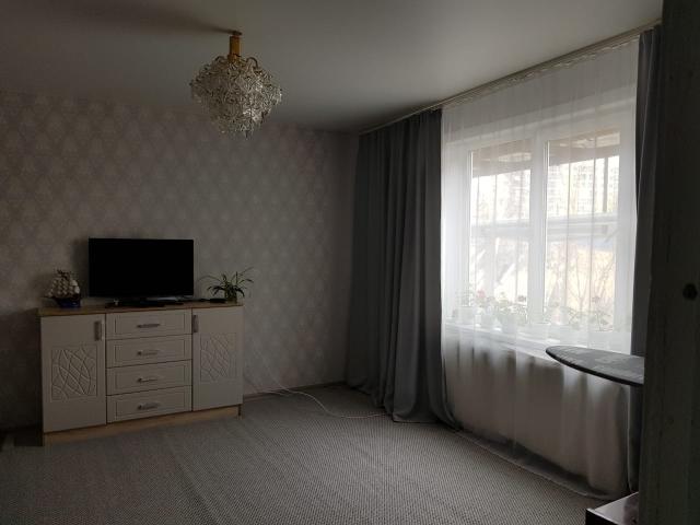 2 комн., 43 м², Дерев. б/у, Авиагруппа