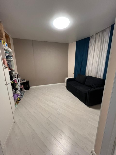 3 комн., Монолитно-каркасный, 103 квартал (Ростелеком) 6