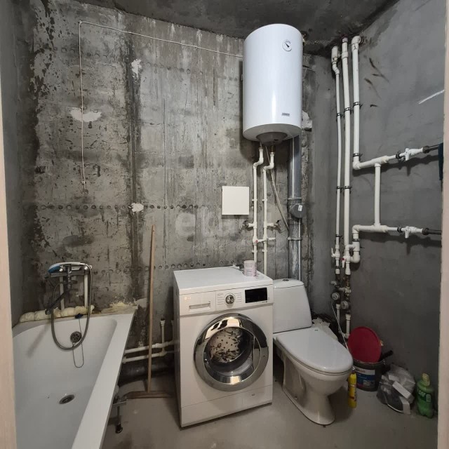 1 комн., 35 м², Инд. планировка, Автодорожная 9