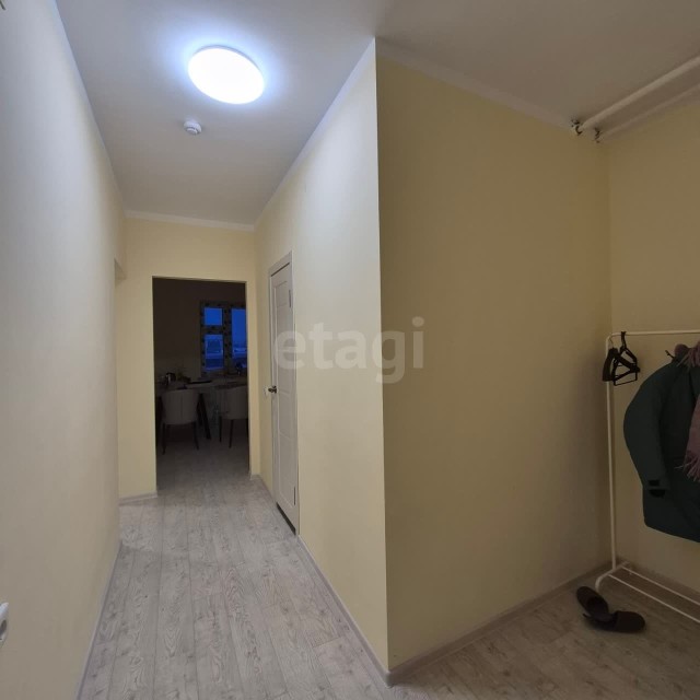 1 комн., 35 м², Инд. планировка, Автодорожная 8