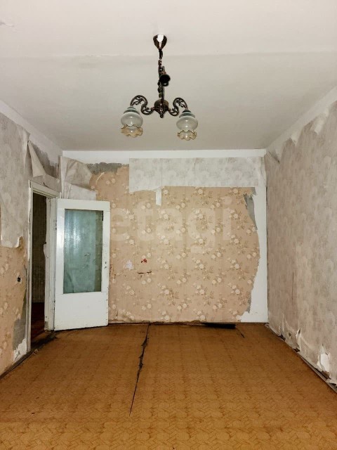 4 комн., 97 м², 112 серия, 202 мкрн. 8