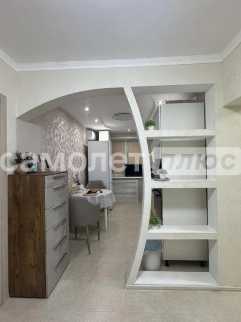 4 комн., 72 м², КПД, Старый город