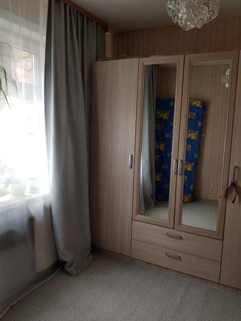 2 комн., 43 м², Дерев. б/у, Авиагруппа 3