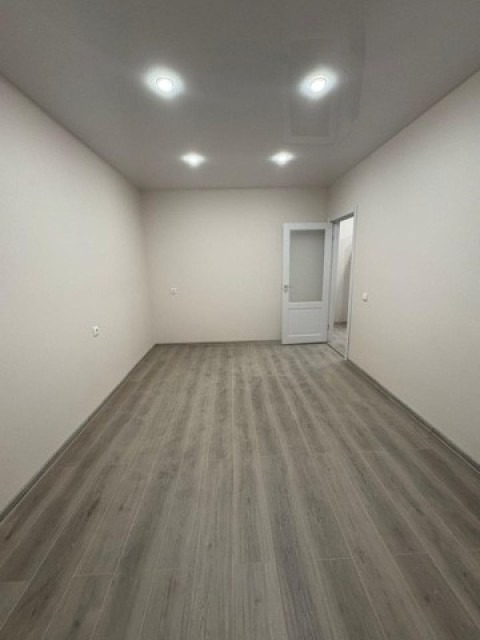 3 комн., Блочный, 26 школа 3