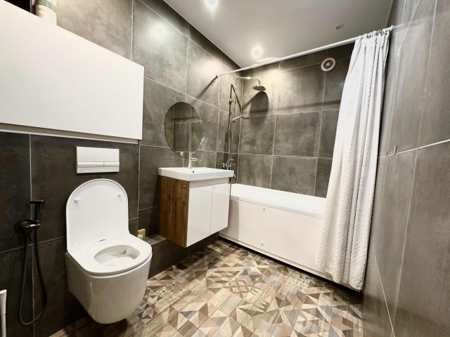 2 комн., 57 м², Инд. планировка, 203 мкрн. 8