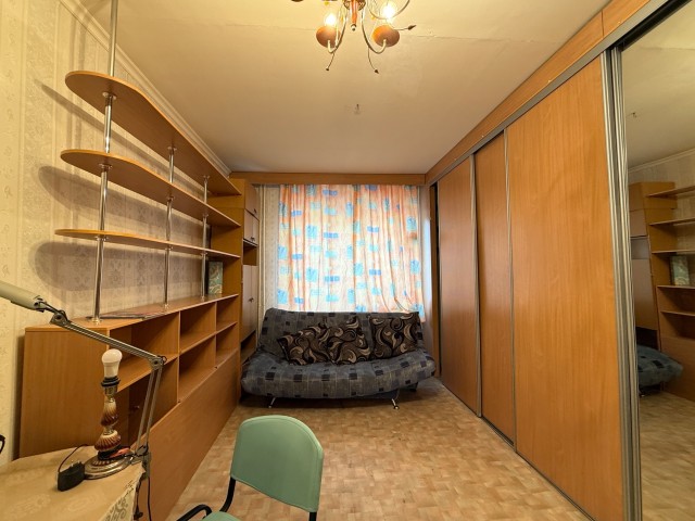 3 комн., 112 серия, Вавилон 6