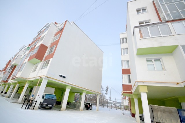 2 комн., 65 м², Монолитно-каркасный, Вилюйский тракт 18