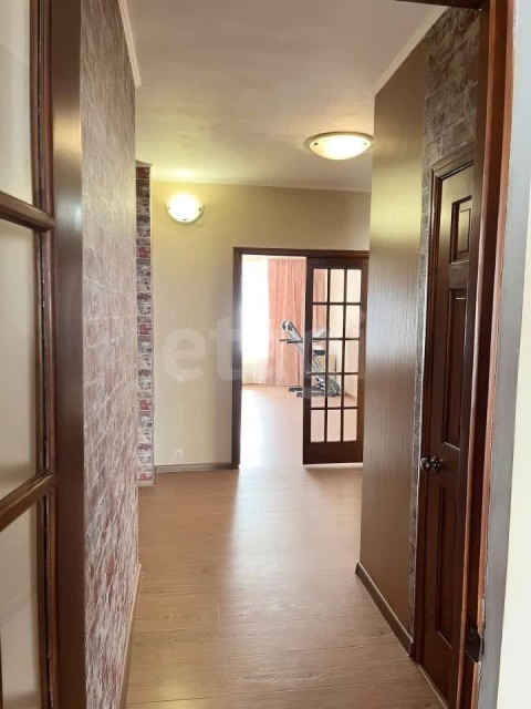 4 комн., 129 м², Монолитно-каркасный, Центр - район пл. Ленина 12