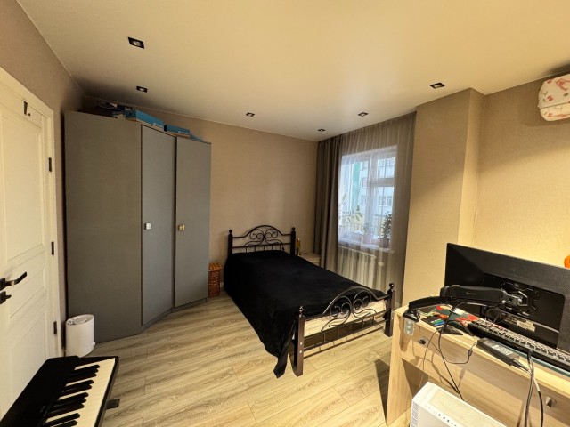 2 комн., 67 м², Монолитно-каркасный, Площадь Победы 3