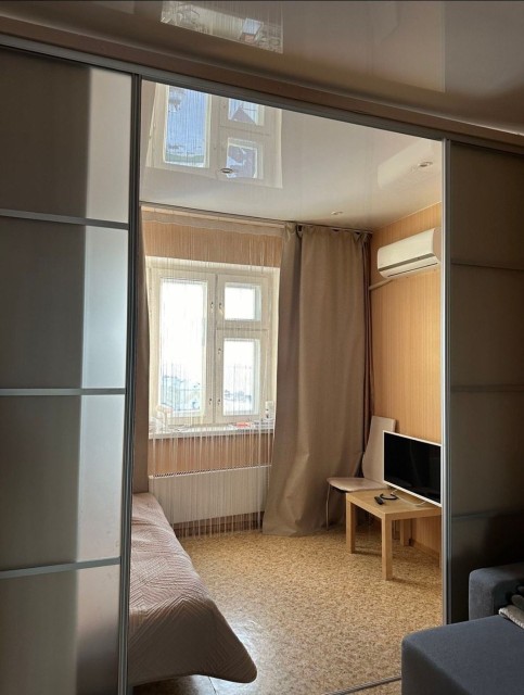 1 комн., 38 м², Инд. планировка 2