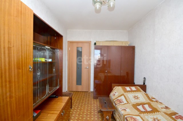 3 комн., 62 м², КПД, Площадь Победы 8