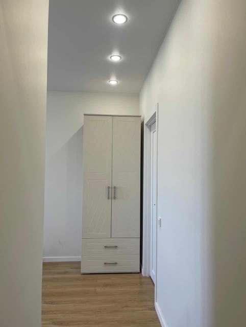 3 комн., 71 м², Монолитно-каркасный, Гимеин 8