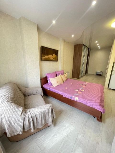 Студия, 32 м², Блочный, Центр - район пл. Комсомольская