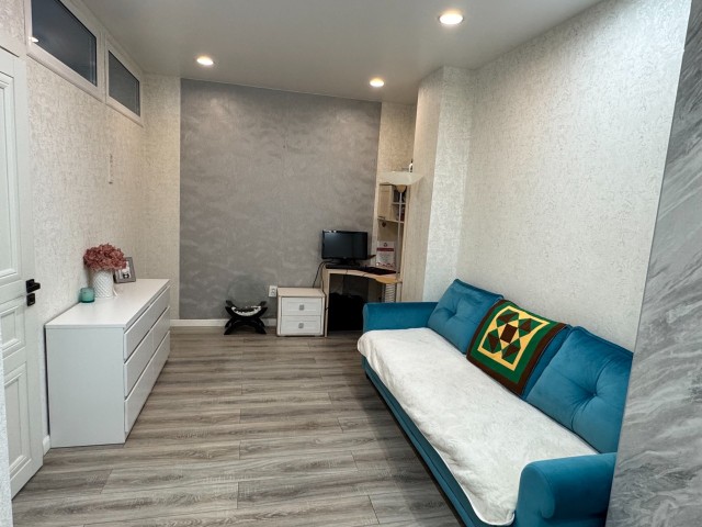 2 комн., 67 м², Монолитно-каркасный, Площадь Победы 4