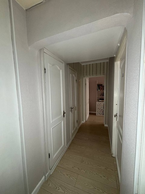 3 комн., 61 м², КПД, Крытый рынок 6