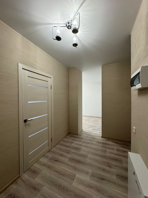 2 комн., 63 м², Монолитно-каркасный, Автодорожная 7