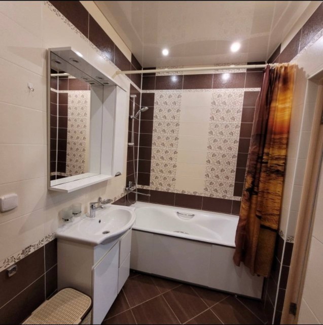 2 комн., 60 м², Блочный, Авиапорт 6