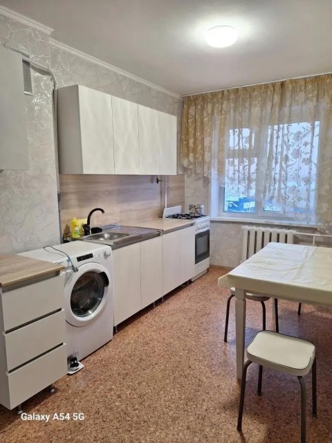 4 комн., 71 м², КПД, Крытый рынок