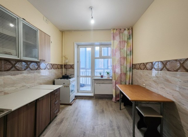 1 комн., 37 м², 112 серия, 103 квартал (Ростелеком)