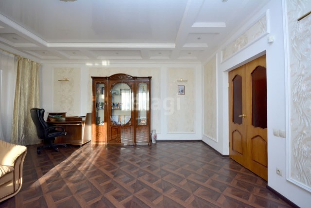 3 комн., 120 м², Инд. планировка, 31 школа 4