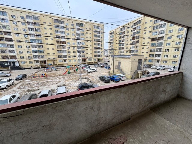 3 комн., 73 м², Блочный, Площадь Победы 11