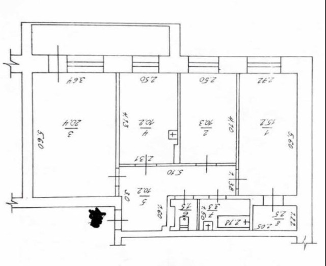 3 комн., 73 м², Блочный, Площадь Победы 7