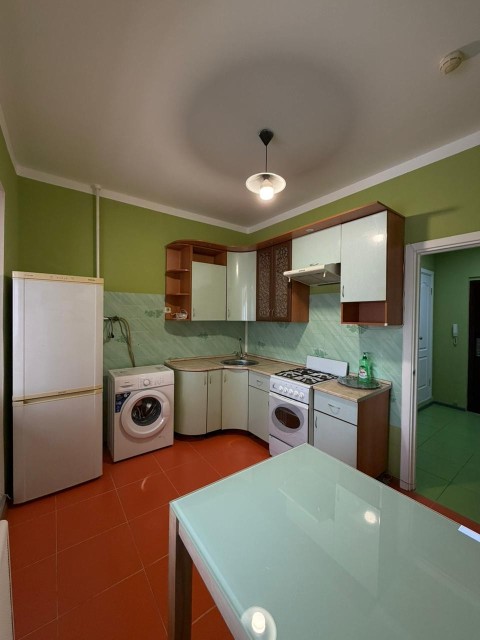 1 комн., 40 м², 112 серия, Центр - район пл. Дружбы 5