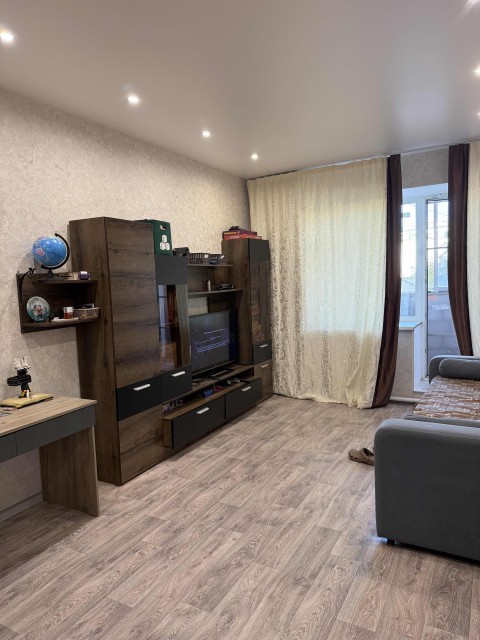 2 комн., 62 м², Инд. планировка, Крытый рынок 5