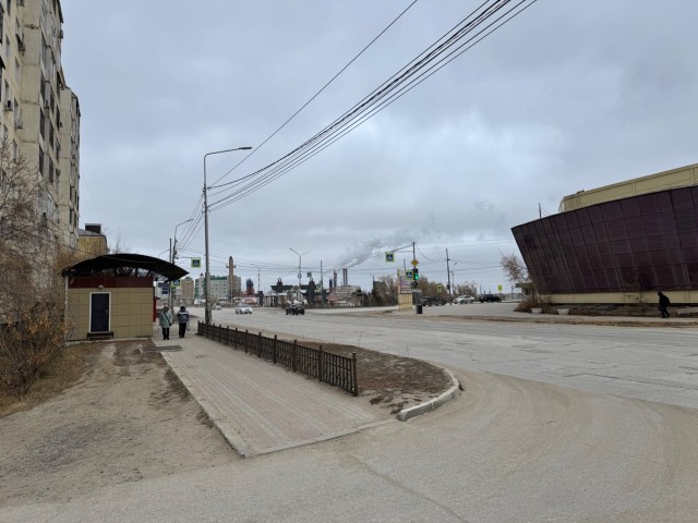 3 комн., 73 м², Блочный, Площадь Победы 13