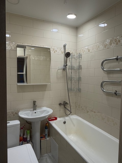 2 комн., 42 м², Инд. планировка, Сайсары 4