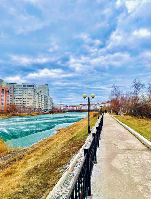 2 комн., 65 м², Инд. планировка, Центр - район пл. Дружбы 18