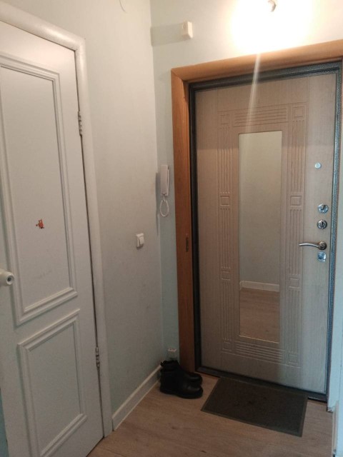 1 комн., 38 м², Монолитно-каркасный, Рынок Столичный 3