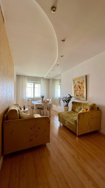 3 комн., 86 м², 112 серия, 202 мкрн.