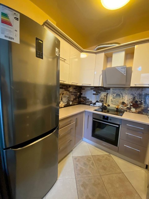 2 комн., 45 м², Монолитно-каркасный, Авиапорт 4