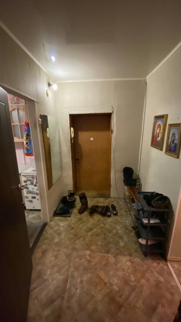 3 комн., 73 м², Блочный, Автовокзал 7